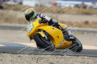 media/Mar-13-2022-SoCal Trackdays (Sun) [[112cf61d7e]]/Turn 15 (1125am)/